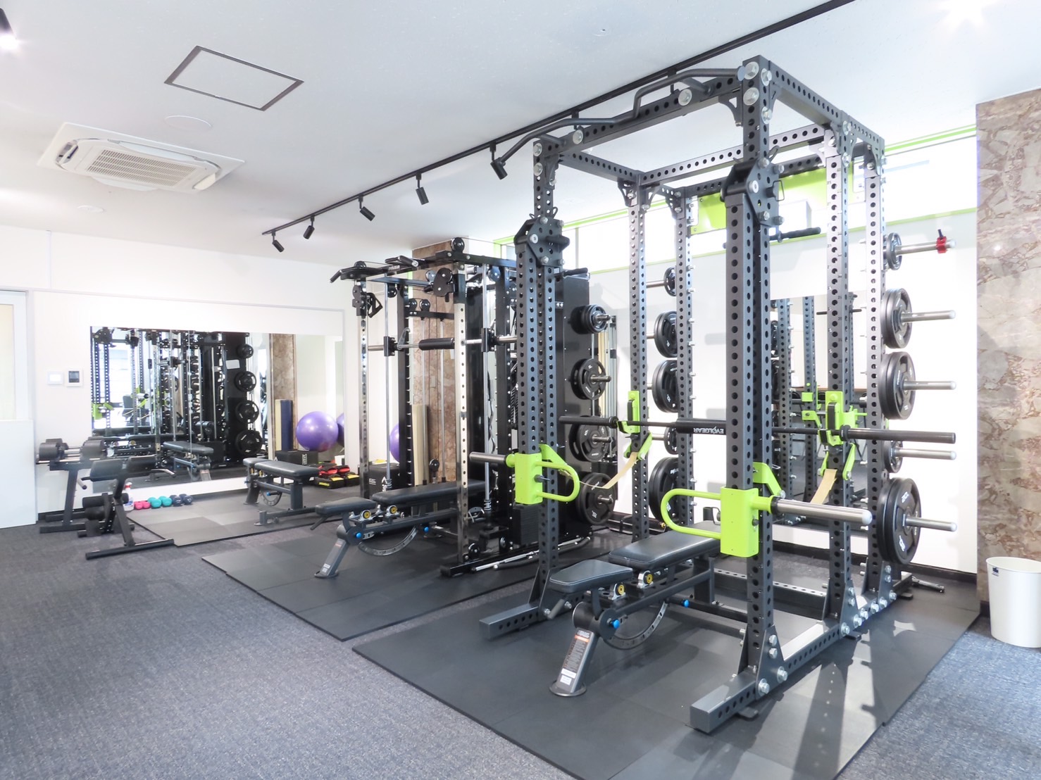 トレーニング機器